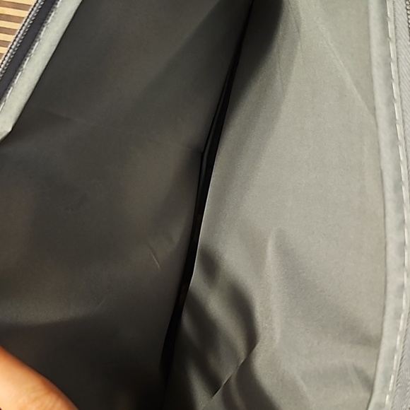 Laptop carrier - Picture 2 of 2